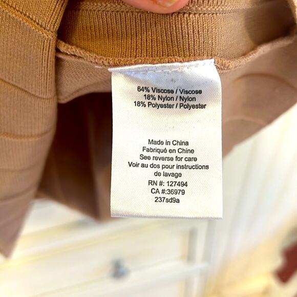 🔥🔥FIRE SALE🔥🔥 NWT HEARTLOOM tan swing dress pleated skirt - Picture 8 of 10